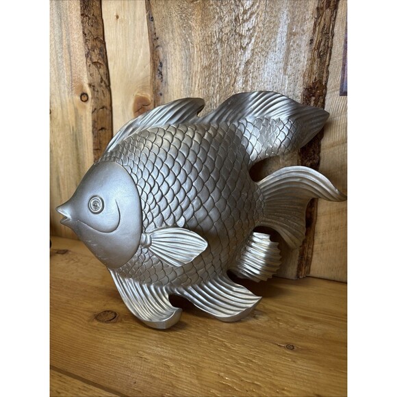 Other - Silver Fish - Ceramic Fish Shaped Figurine Decoration Solid